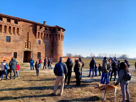 TRA STORIA E NATURA RITORNANO LE VISITE ANIMATE “SMART WALKING” AL CASTELLO DI PROH